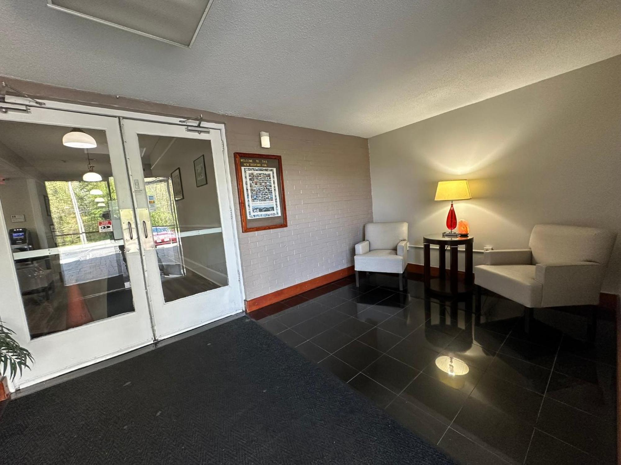 Whalers Inn And Suites New Bedford Exterior photo